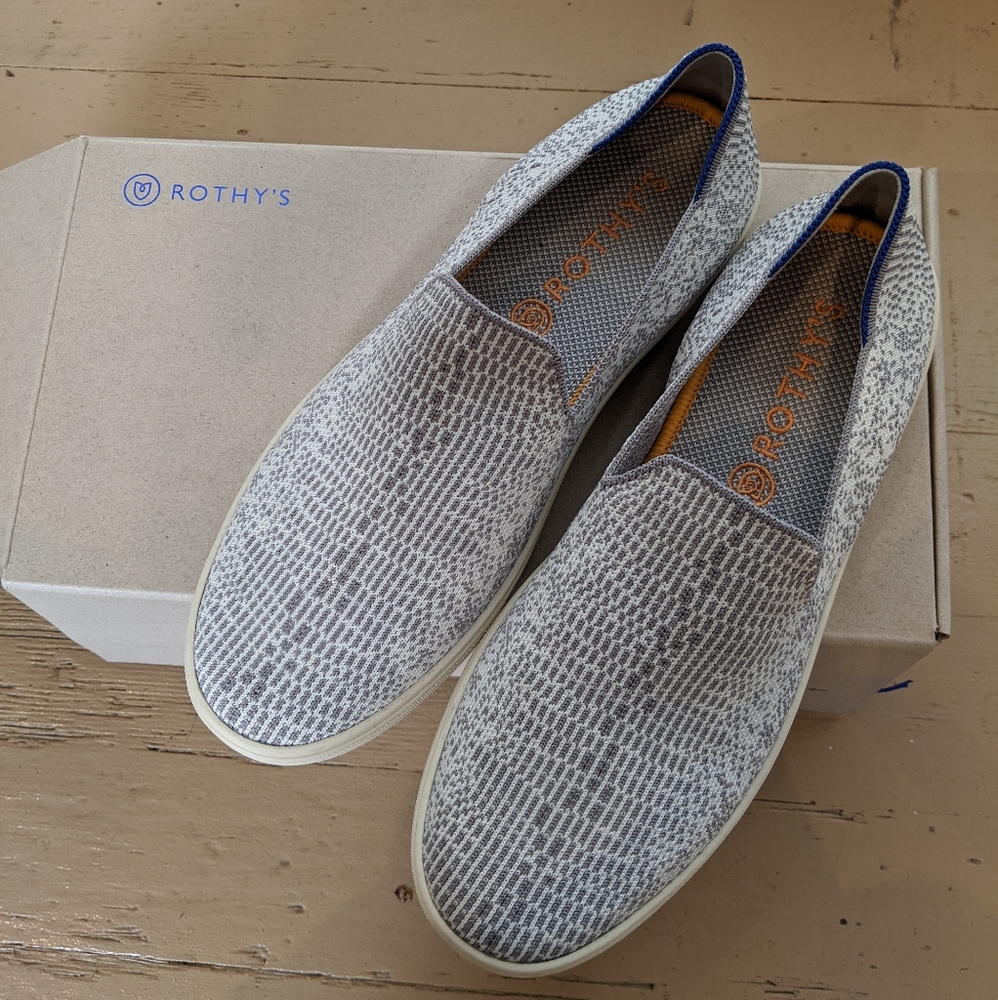 LIKE NEW Rothy's Slip-on Sneaks Opal Python Size 9